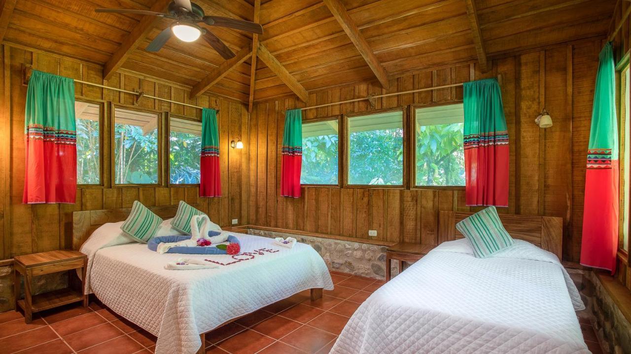 Esquinas Rainforest * Golfito